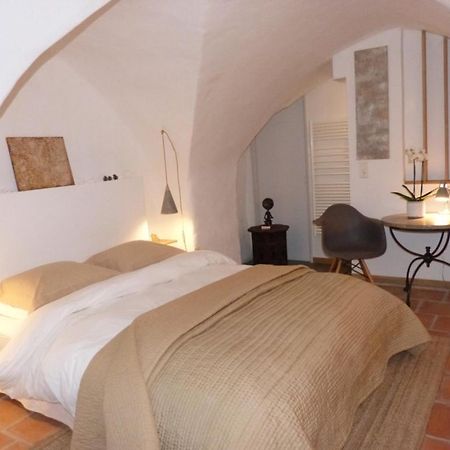Le Tilleul Villevieille Esterno foto